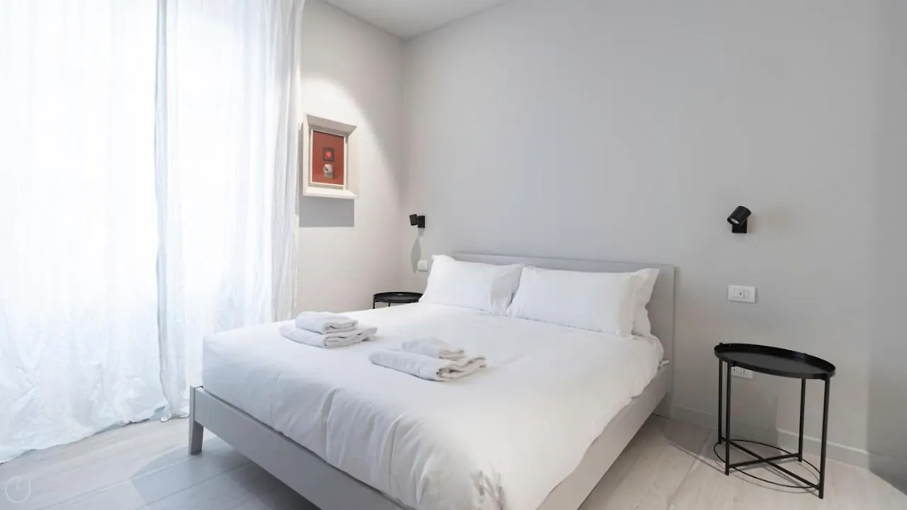 Italianway - Pontida 4 Bilo Apartman Milánó
