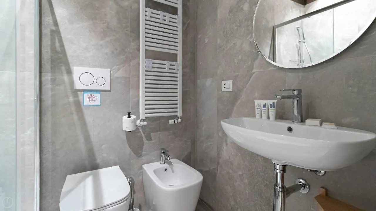 Italianway - Pontida 4 Bilo Apartman Milánó